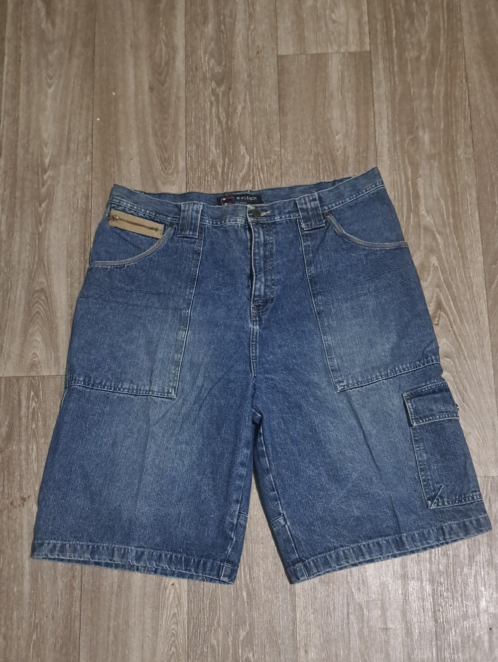 Y2K!! Bugle Boy Men's Denim Cargo Shorts - Blue